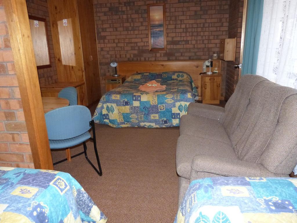 Wintersun Motel Victor Harbor Room photo